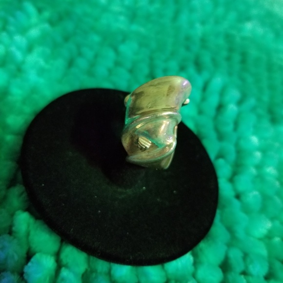 Ring - Picture 4 of 4